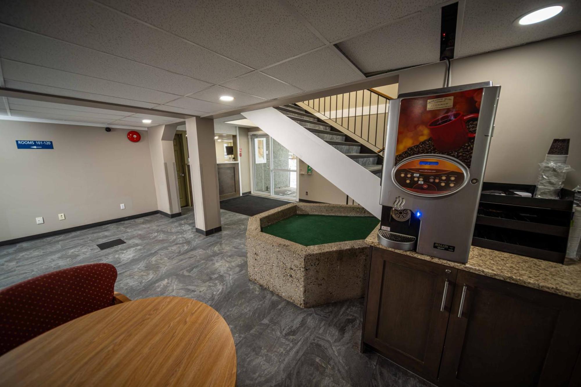 Northern Lights Inn Fort St. John المظهر الخارجي الصورة